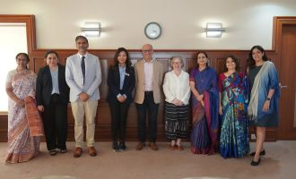 Royal Holloway Delegation Visits MET